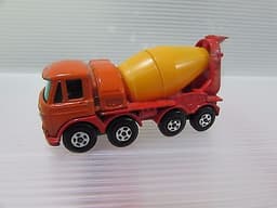 Brazilian Matchbox Inbrima ZF Manaus - Concrete Truck in rare Orange and Red