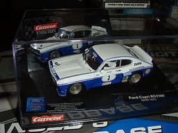 Carrera Evolution 27295 Ford Capri RS3100 DRM 1975 Slot Car ( scalextric ) 1:32