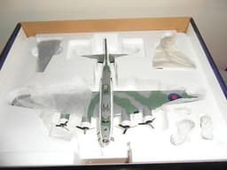 Corgi Aviation Archive WWII 1/72 diecast Boeing B-17 Flying Fortress IIA AA33303