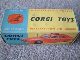 Corgi Toys 213 2.4 Jaguar Fire Service Car boxed diecast scale model