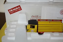 Danbury Mint 1928 Coca Cola delivery Truck 1:24 scale diecast car