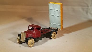 Dinky Toys Prewar Tipper Wagon 25E - Sneak Peak at Big Toy Auction Oct 1st-11th