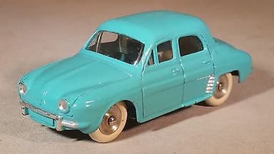 Dinky Toys Renault Dauphine #524 w/ Original Box - Excellent Condition