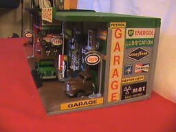 GARAGE AND FIRE STATION COMBINED WITH DIE CAST DINKY