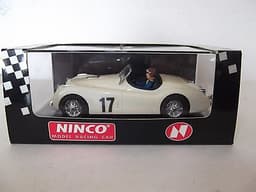 NINCO JAGUAR XK120 SLOT CAR