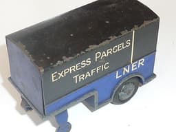 Pre war Dinky 33rd LNER trailer.