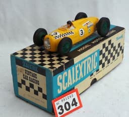 R304 Scalextric C71 Auto Union racing car in box