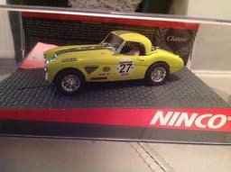Slot car,Austin healey hard top lemans