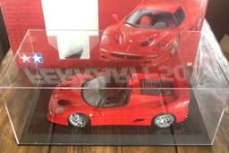TAMIYA 1:12 FERRARI F50 DIE CAST MODEL COMPLETE WITH DISPLAY CASE PRISTINE