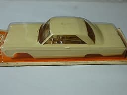 TAMIYA "PLYMOUTH FURY 1966" SLOT CAR BODY KIT 1/25