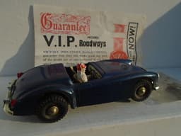 VICTORY VIP MGA SLOT CAR IN DARK BLUE RARE COLOUR SUPERB EXAMPLE