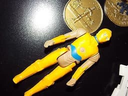 ~~Vintage~1977~1984~1985~Kenner~Star~Wars~cartoon~animated~DROIDS~C3PO~coin~lot~