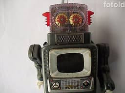 VINTAGE ALPS TELEVISION ASTRONAUT TIN TOY ROBOT battery operated MADE IN JAPAN