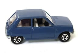 Vintage POLISTIL Renault 5L Die cast Car Model Italy RJ23 1970\'s Politoys