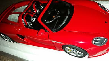 1/18 Autoart 2007 Porsche Carrera GT RED Paul Walker RED Porsche Carrera GT v10