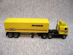 2 NICE Aurora AFX Ryder tractor trailer trucks + TYCO tractor parts HO slot car