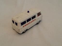 Corgi Diecast toys Commer Ambulance 463