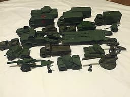 CORGI & MATCHBOX COLLECTION OF VINTAGE ARMY DIE CAST VEHICLES GOOD CONDITION
