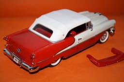 Danbury/Franklin Mint 1955 Oldsmobile Eighty Eight 1:24 scale diecast car boxed
