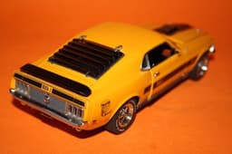 Danbury/Franklin Mint 1970 Ford Mustang Mach 1 Twister 1:24 scale diecast car