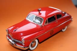 Danbury/Franklin Mint Fire Chief Car 1:24 scale diecast car both boxes