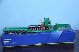 Die cast corgi heavy haulage +crane+figurines 1:50 scale