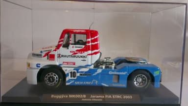 Fly slot giant T cab isusu truck