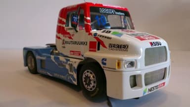 Fly slot giant T cab isusu truck