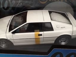 James Bond Lotus Esprit Die-Cast 1:18 Scale.