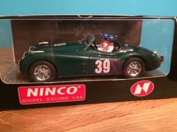 Ninco runs on Scalextric 50160 Jaguar XK 120 Liege Rome Liege Slot Car 39 New