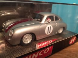 Ninco runs on Scalextric 50178 Porsche 356-A Coupe No11 Slot Car New