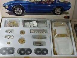 OLD HASEGAWA JAPAN "ALFA ROMEO GIULIA 1600 CANGURO 1965" SLOT CAR KIT 1/24