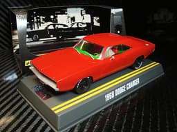 PIONEER SLOT CAR J-CODE SPECIAL 1968 DODGE CHARGER R/T \'SIGNAL RED\' TOOL TEST