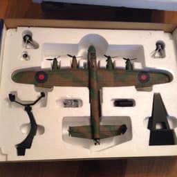 Rare Corgi AA32608 Diecast 1/72 scale Lancaster, Guy Gibson Dambuster Model