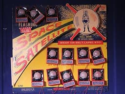 RARE VINTAGE STORE DISPLAY FRAMED SPACE SATELLITE SPACE MAN ROBOT TOY MICRO-LITE