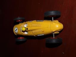 SCALEXTRIC AUTO UNION #1 YELLOW C71 60\'S 1:32 USED - UNBOXED