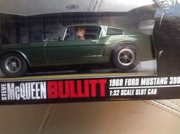 Slot car Steve McQueen, bullitt,Ford Mustang 390GT