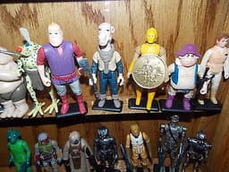 ~~Vintage~1977~1984~1985~Kenner~Star~Wars~cartoon~animated~DROIDS~C3PO~coin~lot~
