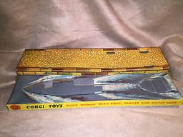 VINTAGE CORGI GIFT SET 31 BUICK RIVIERA Water Skier wth ORIG BOX