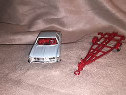 VINTAGE CORGI GIFT SET 31 BUICK RIVIERA Water Skier wth ORIG BOX