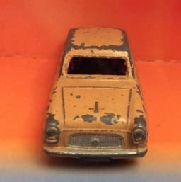 Vintage Dublo Dinky/Meccano Diecast Ford Prefect For Restoration