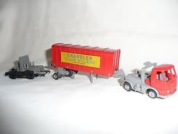 VINTAGE MINIC MOTORWAY ROADRAILER SET RM925 OLD TRIANG SLOT CAR TOY TRUCK SET