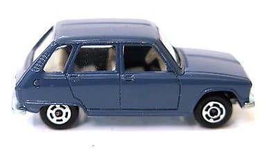 Vintage POLISTIL Renault 6L Diecast Car Model Italy RJ24 1970\'s Club 33 Politoys