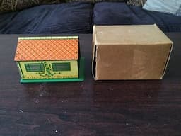 VINTAGE PRE WAR MECCANO DINKY TOYS No-45 TINPLATE GARAGE RARE IN.Box