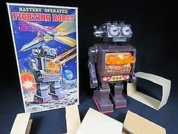 VINTAGE SPACE FIGHTING ROBOT BATTERY OP. TOY S.H. HORIKOWA JAPAN with O/Box