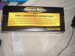 1:18 Diecast 1951 Chopped Mercury American Muscle 32313