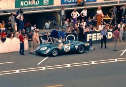 1:32 GMC SLOT CLASSIC NOMAD MK.2 BRM 24H. LE MANS 1969 RESINE BODY