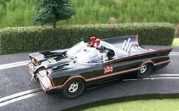 1/32 NEW PLASTIC BODIED \'BATMOBILE\' SLOT CAR *UNIQUE* Mulsanne Models.