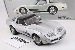 AUTOart 1:18 Chevrolet Corvette 1982 Collector Edition - Silver *Upgraded Ver.*