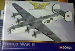 CORGI AVIATION A34005 WWII B24D LIBERATOR GR RAF COASTAL COMMAND ALDERGROVE 1:72